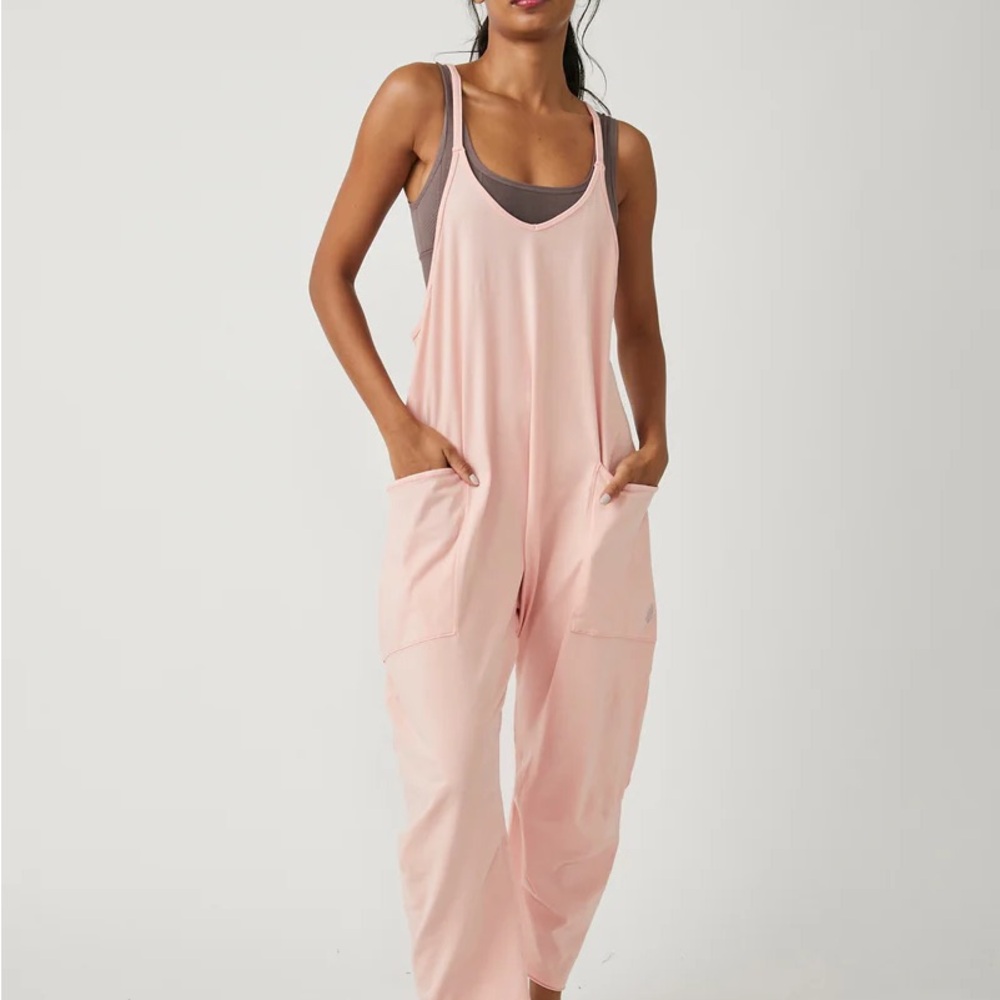 FP Movement Hot Shot Onsie / soft pink